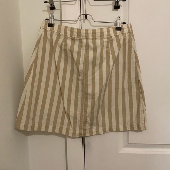 Old Navy Button Front Striped Skirt - Picture 3 of 4